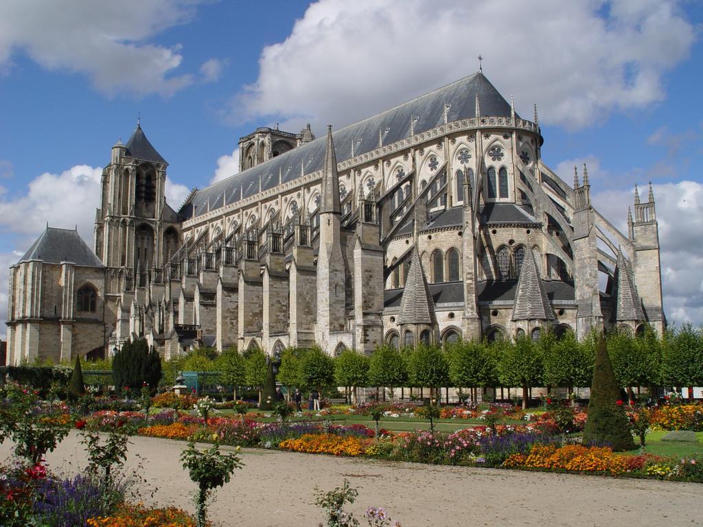 Hotel Inn Design Resto Novo Bourges Bagian luar foto