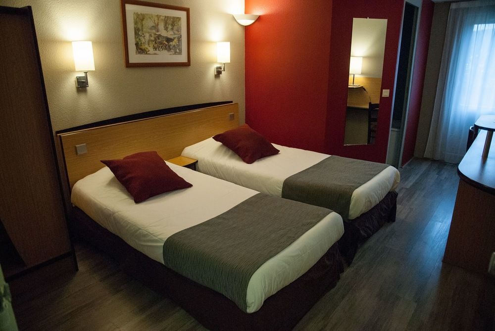 Hotel Inn Design Resto Novo Bourges Bagian luar foto